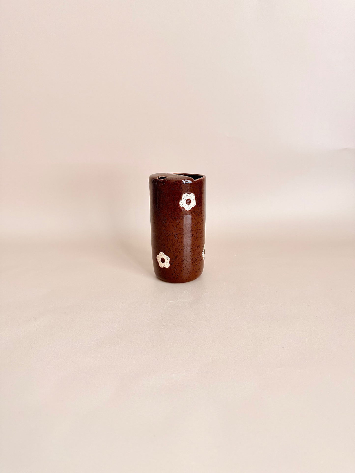 Daisy to-go cup