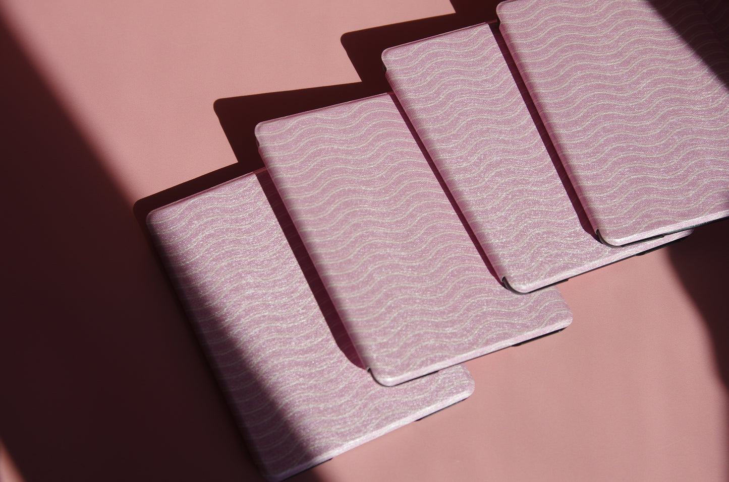 Pink Waves Kindle Case