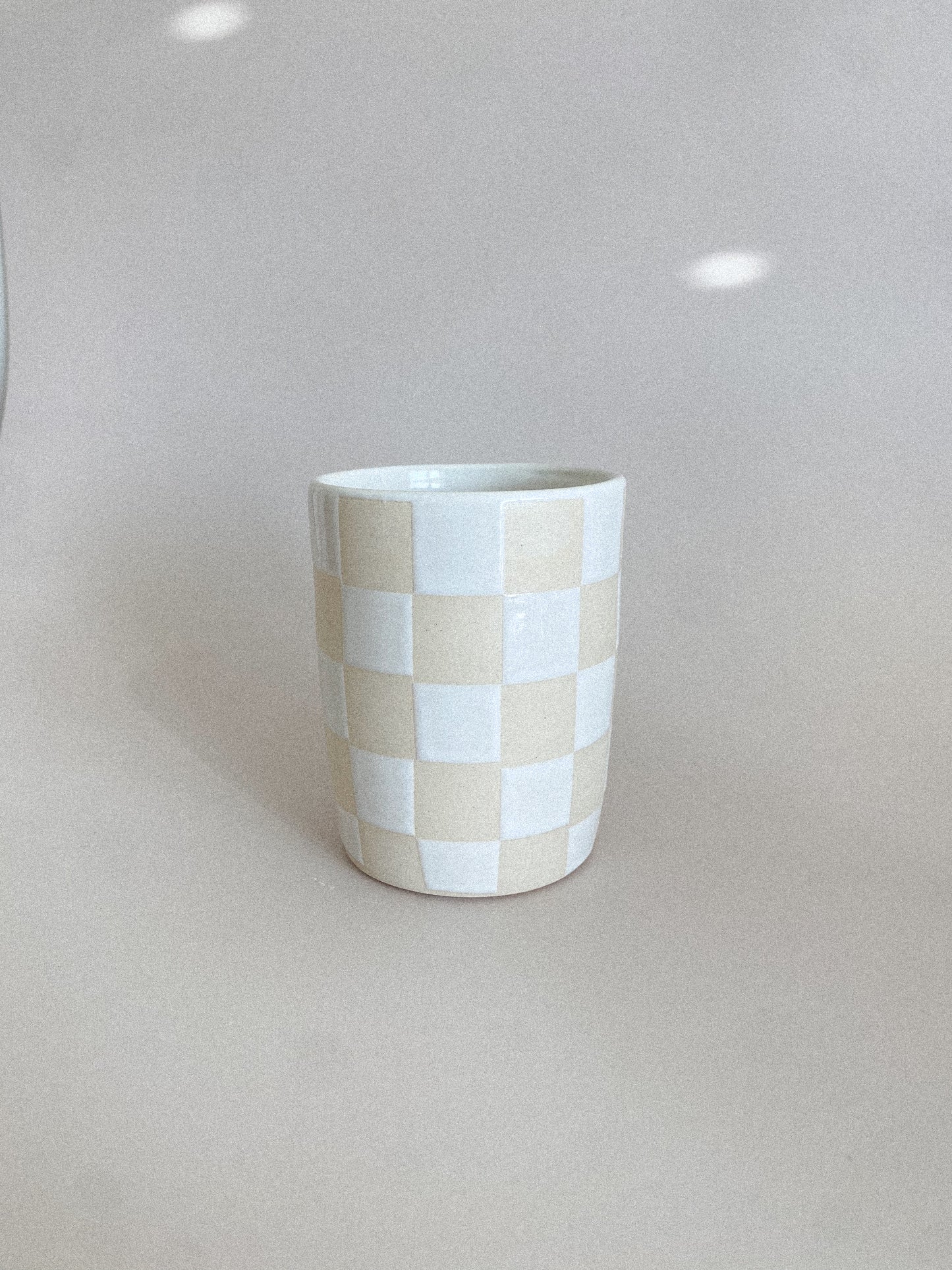 Checkered cup (White)