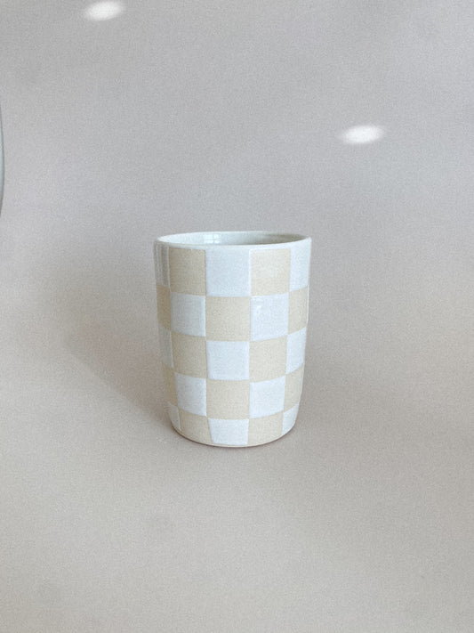 Checkered cup (White)
