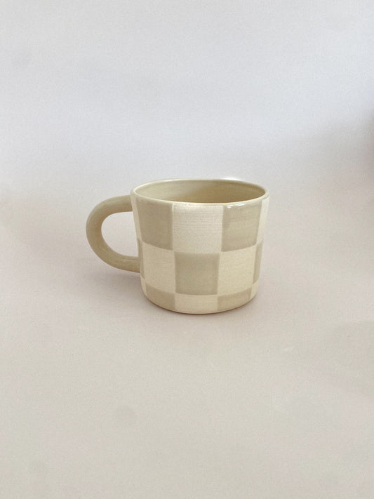 Checkered mug (Vanilla)
