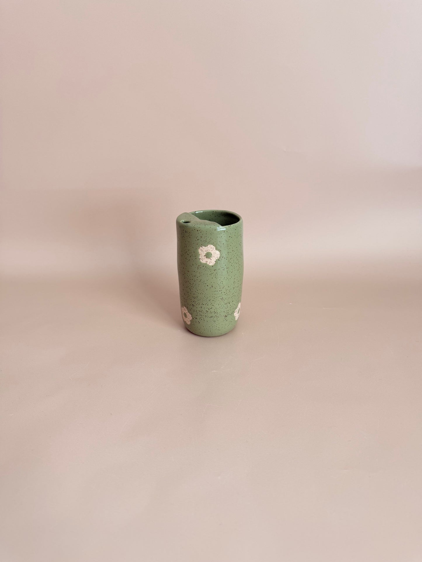 Daisy to-go cup
