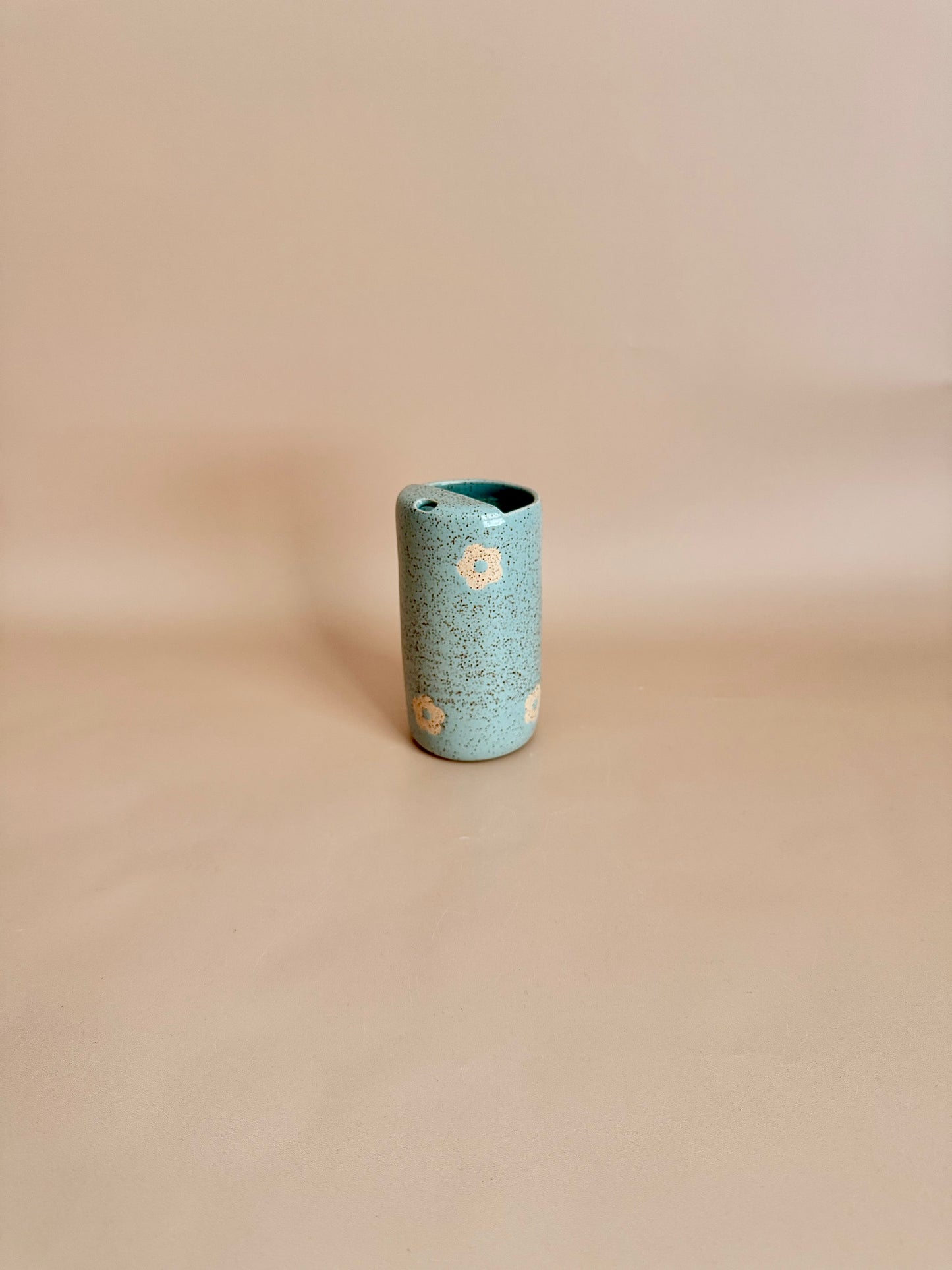 Daisy to-go cup